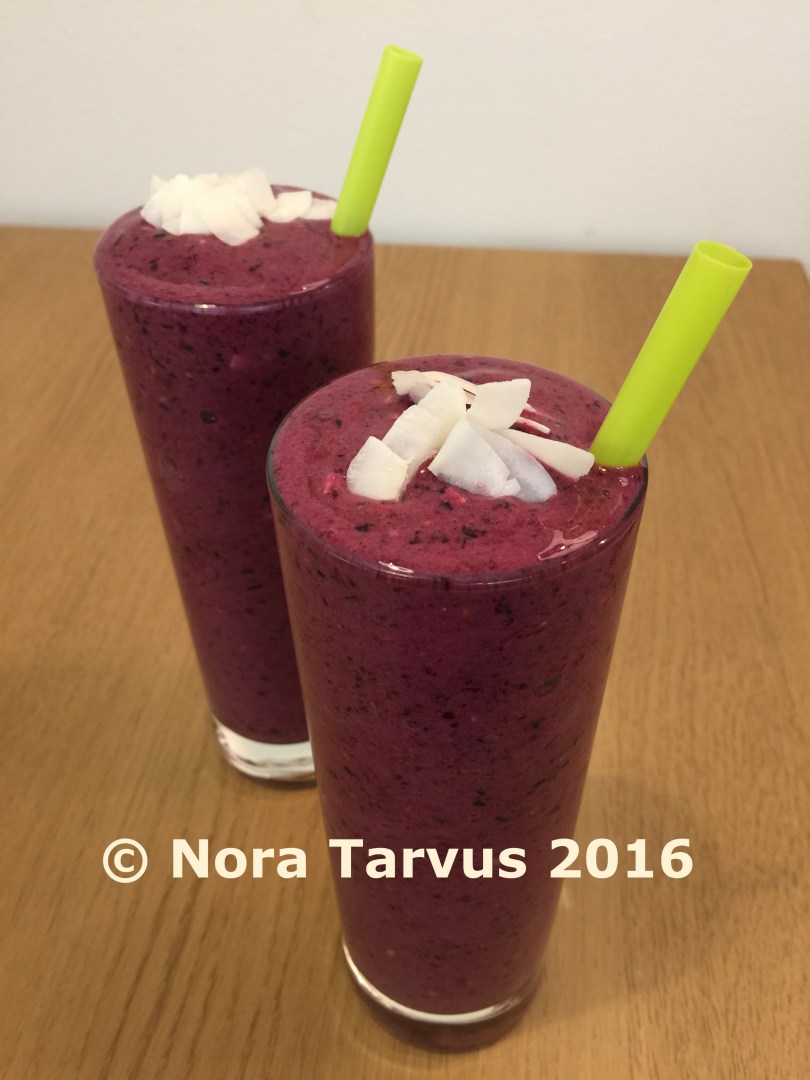 Arcticmeetsexoticsuperfoodssmoothie959