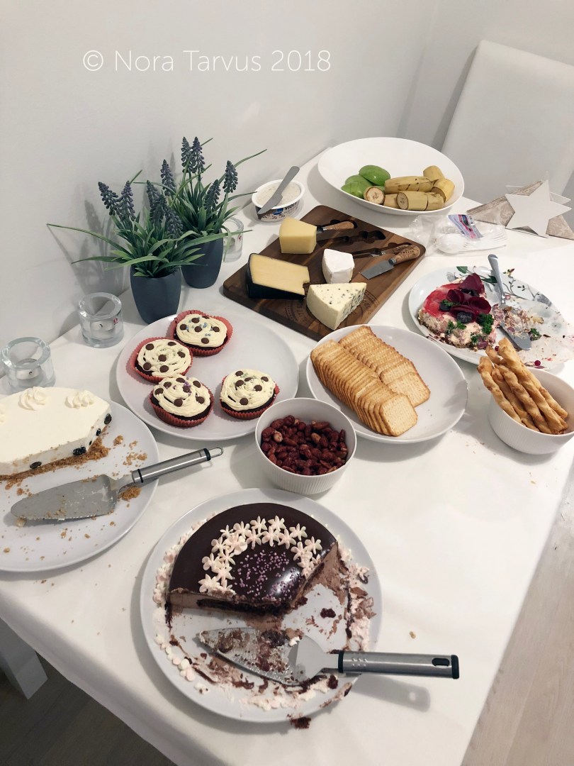 FoodfromSparklingandCakeParty