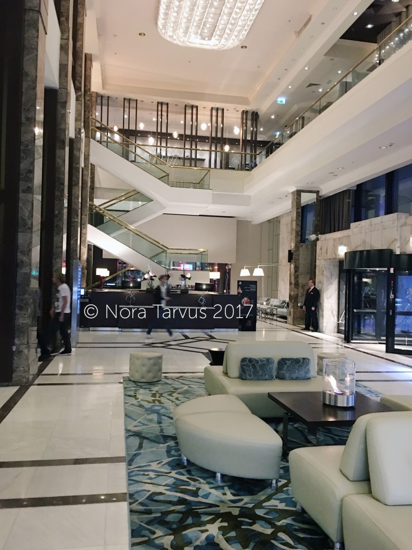 HotelMarriotWarsawPolandReview688