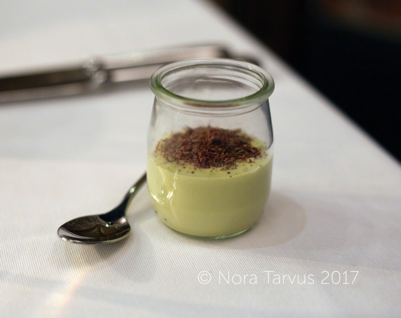 MustaHaerkaeReviewKuopio11b