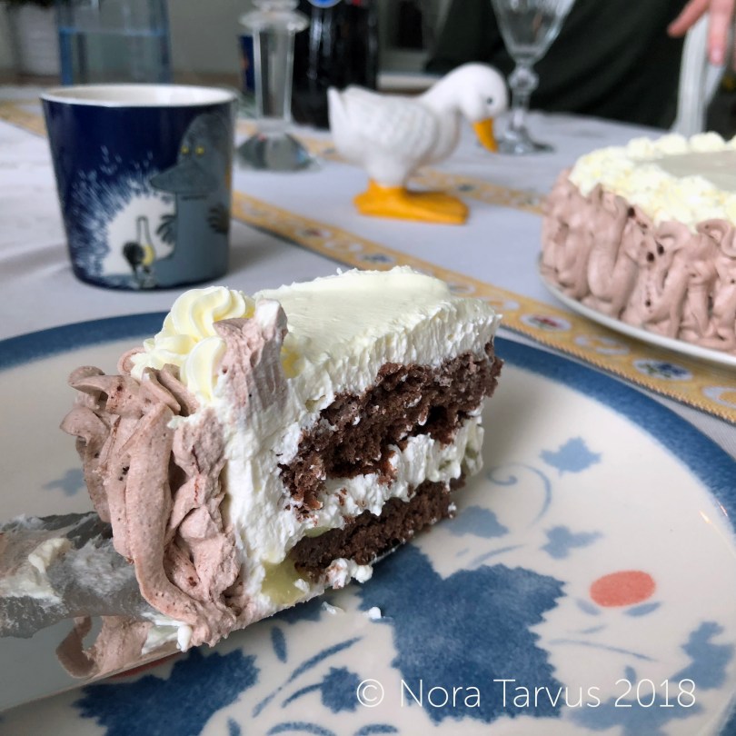 LemonChocolateCakePiece