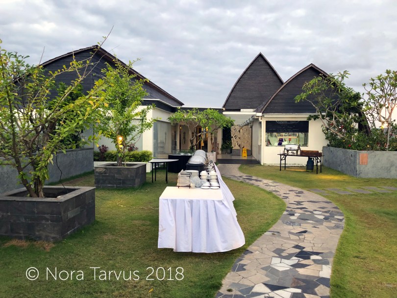 Fox Harris Jimbaran Bali Indonesia Hotel Review 10