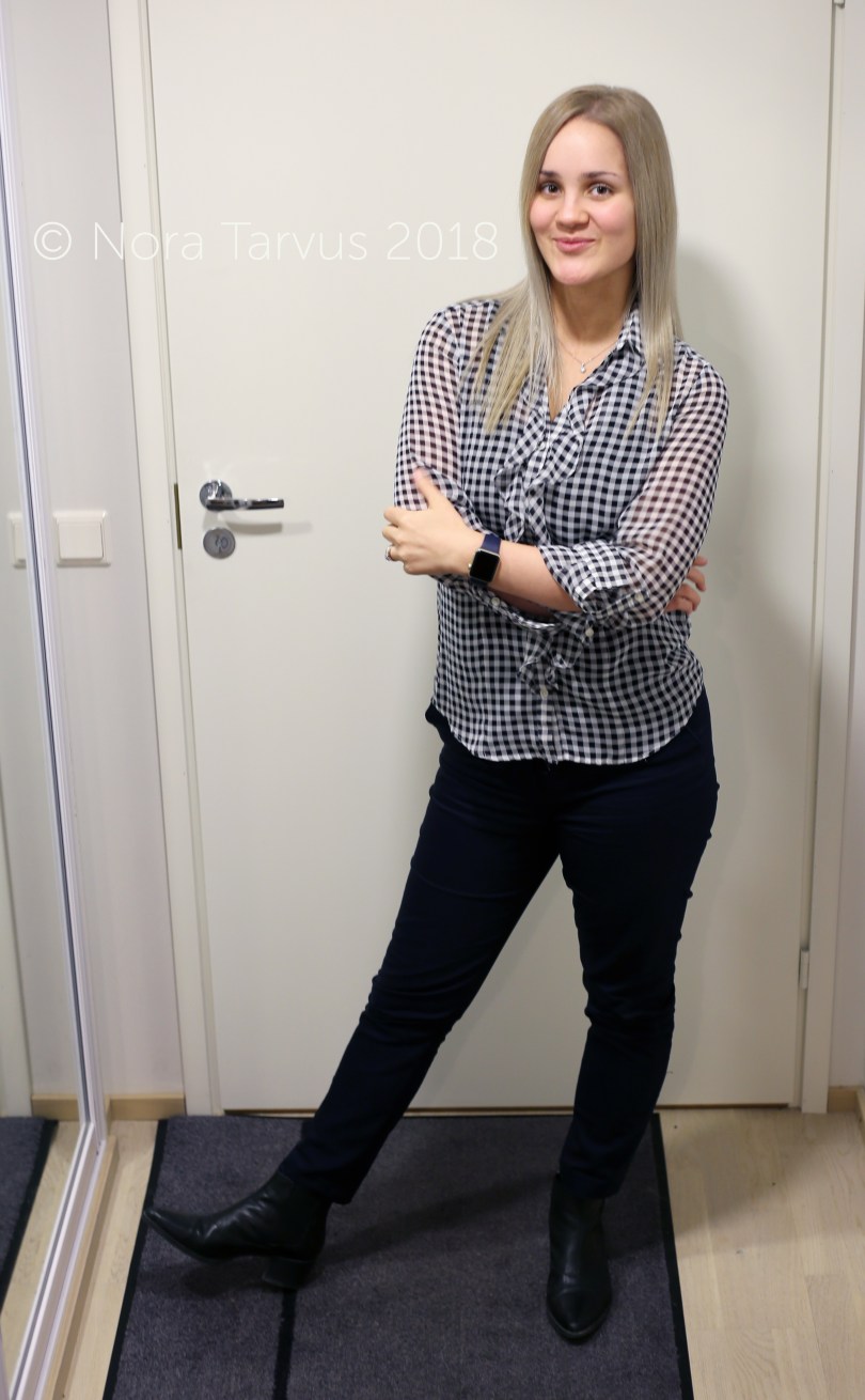 SmartCasualDinnerWoman3copy